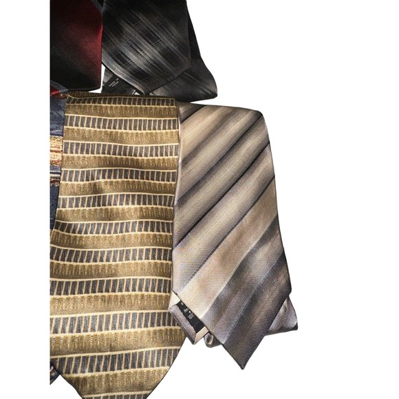 Van Heusen Tie Lot of 8, 100% silk - Picture 3 of 5